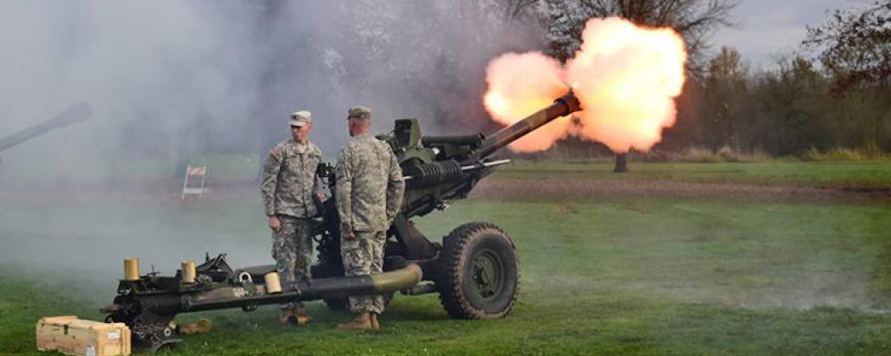 Army_Howitzer firing Thumbnail