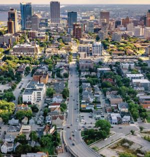 milwaukeeskyline21000