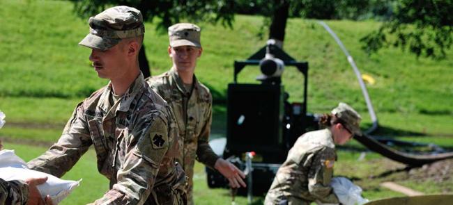 Guardsmen helping in disaster relief